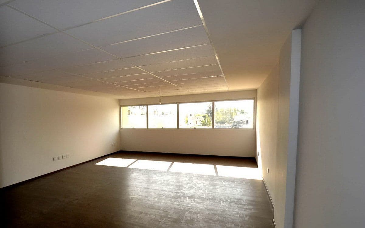 Nazaret - nazaret gallery1 c22511a8 64820 oficina nazaret02